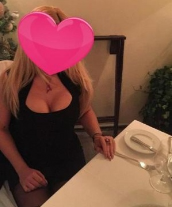 Анкета проститутки Альбина - город Ждановка, 27 лет, №3940